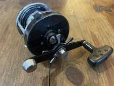 ABU SWEDEN AMBASSADEUR 8000C SEA FISHING MULTIPLIER REEL IN USED CONDITION..