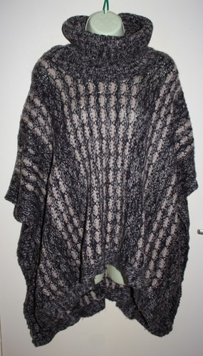 Womens cable knit poncho one - ,