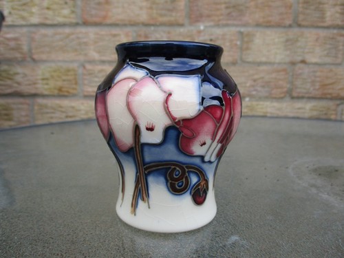 Moorcroft cyclamen pattern - cyclamen,