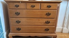 Vintage Kling solid maple bedroom set: two chests of drawers, bed frame, more