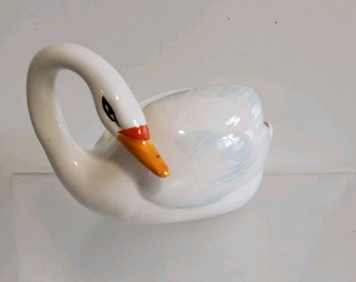 Vintage midwinter swan - w,