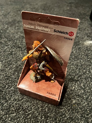 Schleich heroes feared - schleich, ‘heroes’
