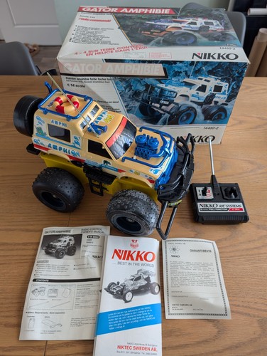 Nikko gator amphibie - 4wd, rc