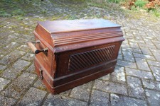 28k Singer Sewing Machine 