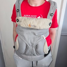 Ergobaby Omni 360 (Classic)Four Position Baby Carrier Grey