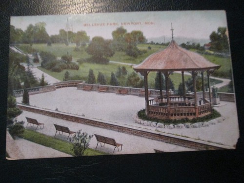 Postcard newport - -, newport,