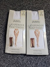 2 X VTG Frederick’s