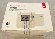 Honeywell Home DT92E Wireless Digital Room Thermostat with Eco Button DT92E1000