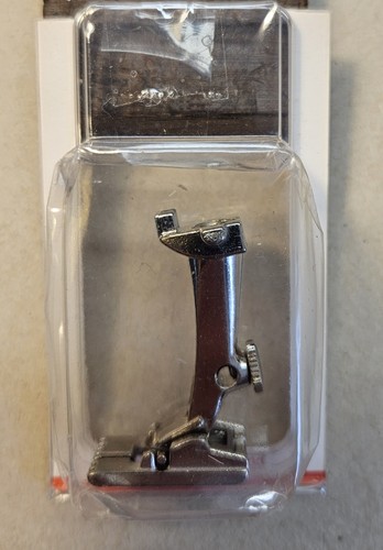 Bernina genuine 32 pintuck - 32,
