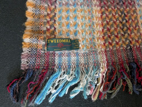 Large tweedmill 100 wool - 100%,