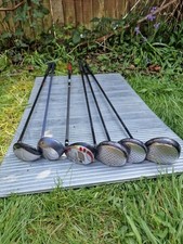 6 × golf clubs job lot Mix