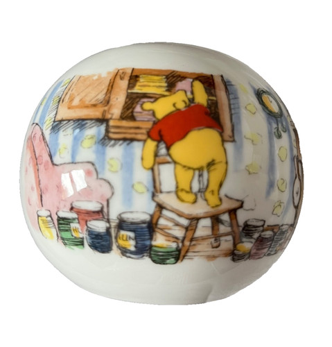 Royal doulton winnie the pooh - doulton,