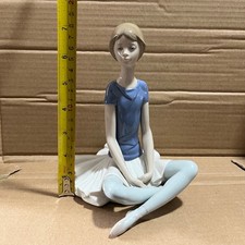 Lladro Porcelain Figurine Beth