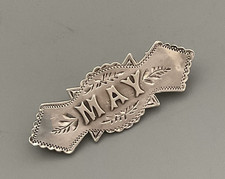 SMALL HALLMARKED SILVER