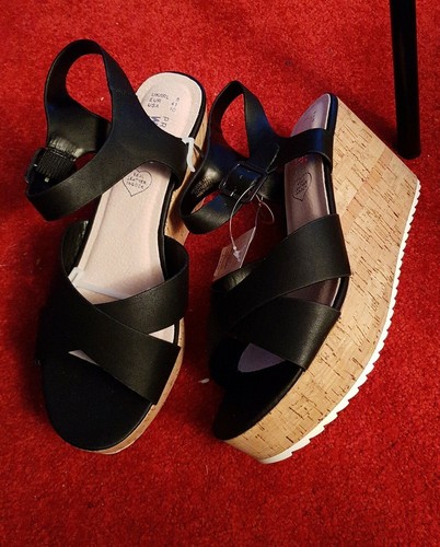 Primark part wide fit ankle - part.,