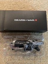 Gears of War 4 Mark 2 Lancer Replica Model Loot Crate Exclusive Miniature