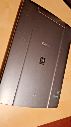 Canon canoscan lide 210 - canon,