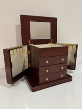 Mele & Co. Vintage Wooden