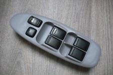 NISSAN ALMERA TINO FRONT