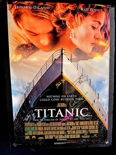 Titanic movie poster hand - poster,