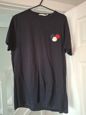 Moncler Men's T-Shirt Medium