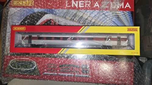 Hornby lner azuma - lner, set