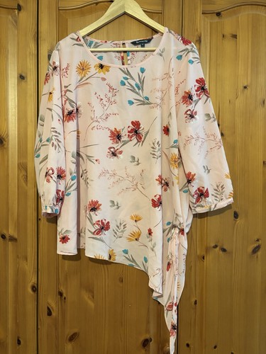 Bonmarche pink blouse floral - bonmarche,