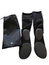 Yeezy Pods Black Size 2 ( US