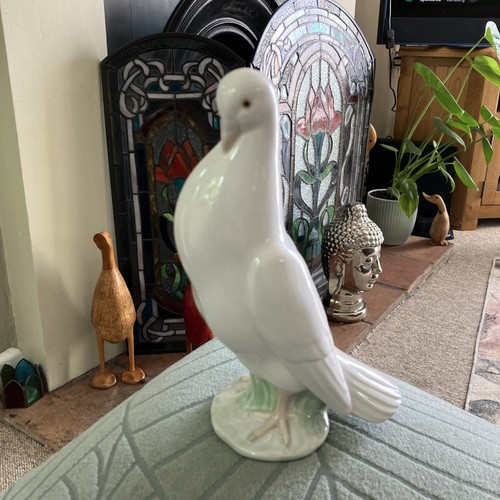 Lladro white vintage dove - lladro,