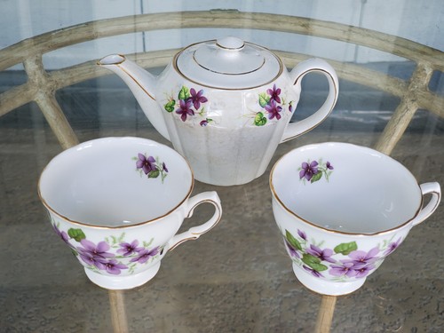 Royal vale bone china tea - royal, cups