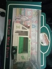 Papillon Toys Milk Float