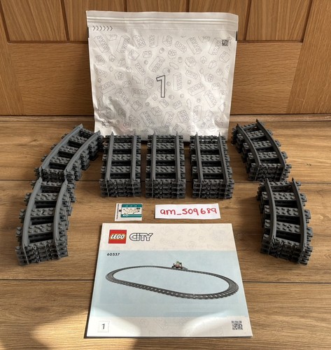 Lego train 60337 - train, station