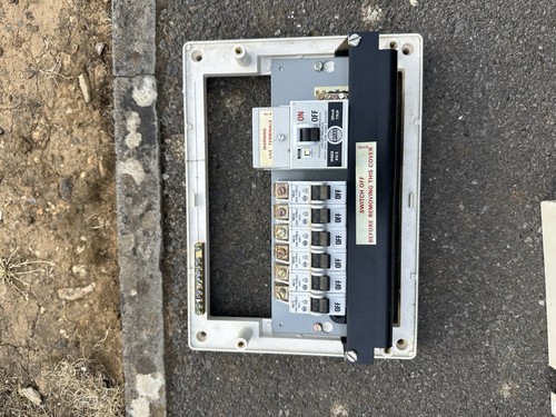 Way wylex consumer unit with - 6,