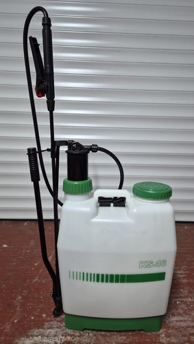 Knapsack sprayer with 16 - knapsack,