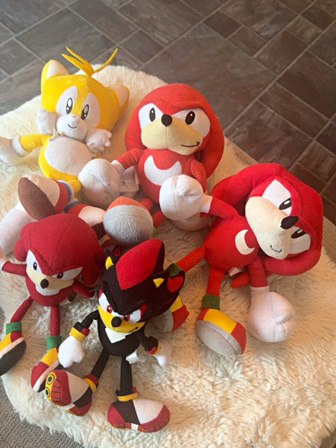 Rare vintage sonic plush - sonic,