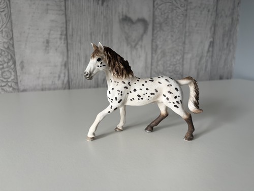 Retired schleich horse 2019 - horse,