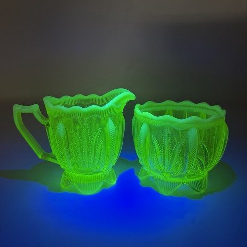 Vintage fenton cactus - fenton,