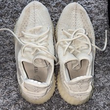 adidas Yeezy Boost 350 V2