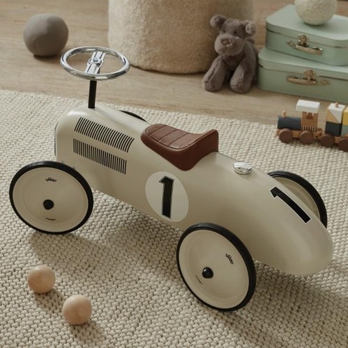 The white company - white,