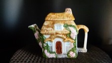 Ceramic cottage ware teapot - ceramic,