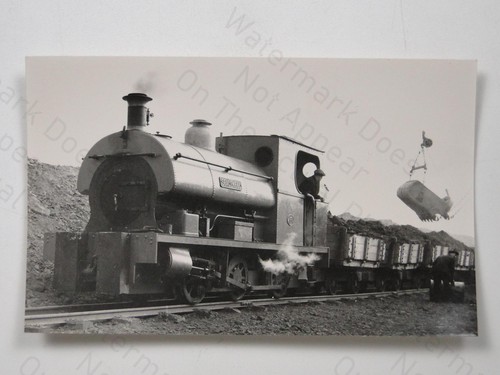 Peckett 0st steam train - 0-6-0st,