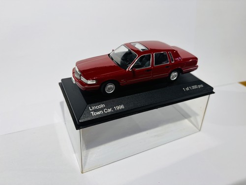 Whitebox diecast lincoln town - whitebox,