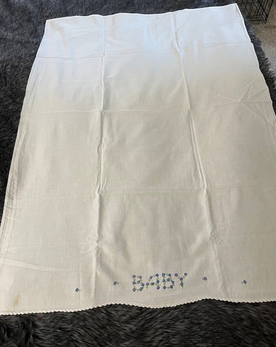 Vintage embroidered linen - embroidered,