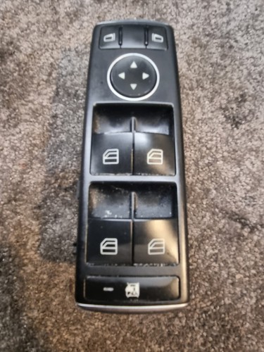 Mercedes benz cla 180 sport - 180,