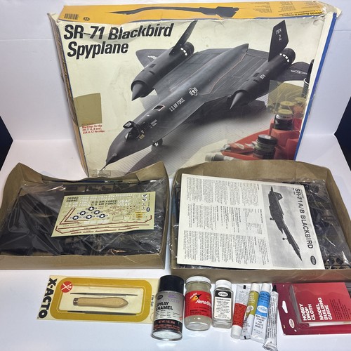 Testors blackbird - testors,