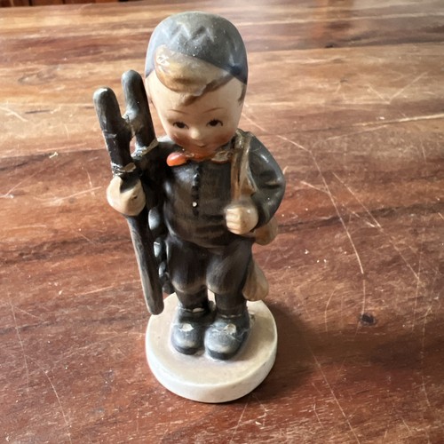 Vintage goebel hummel figurine - goebel,