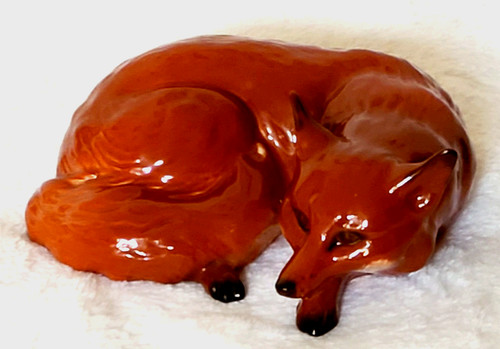 Beswick large fox curled - beswick, up