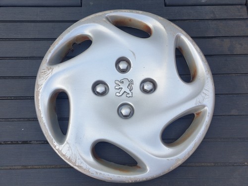 Peugeot 206 wheel trim - peugeot,