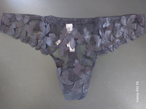 Nwt victoria secret very - secret,