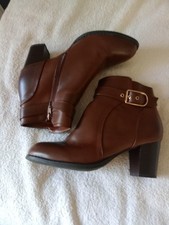 ladies ankle boots size 5 -